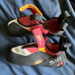 5.10 hiangle womens climbing shoes
